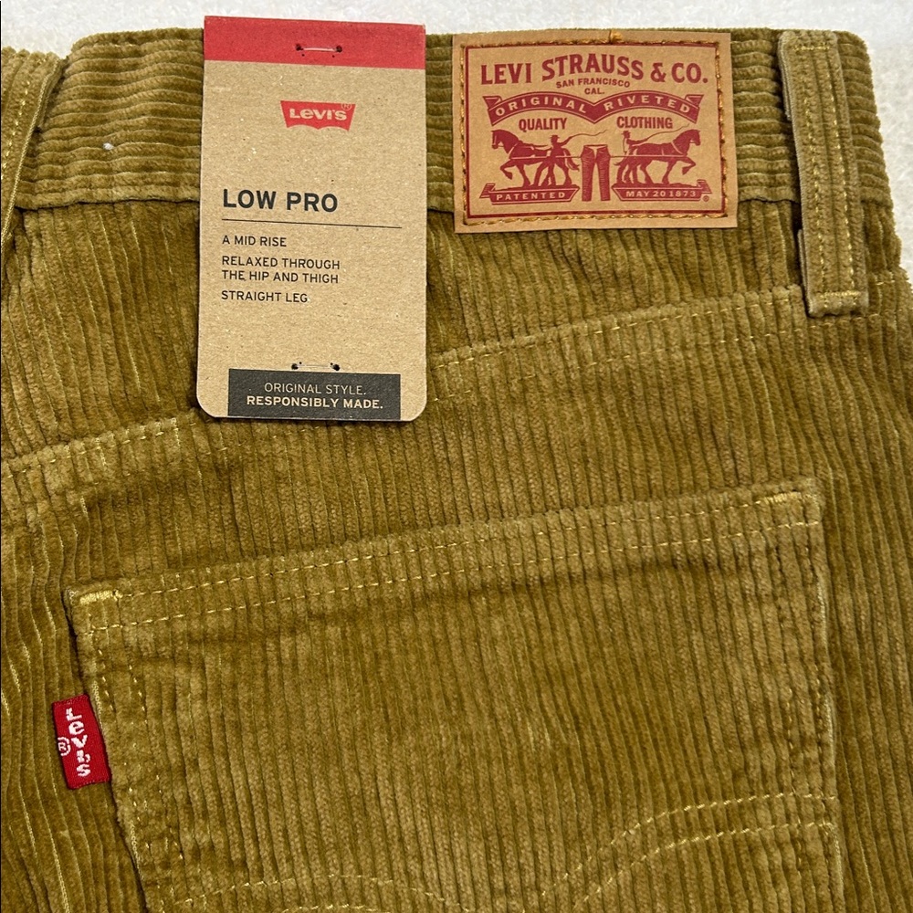 Levi’s 30 x30 Jeans Low Pro Golden Tan Corduroy MidRise Straight Leg Relaxed NWT - Picture 11 of 13